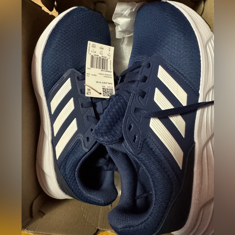 Adidas Navy Blue Galaxy 6 brand new in box 8m, 9w